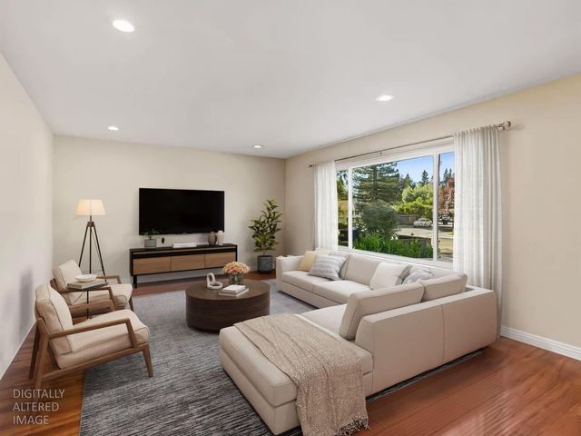 1540 Gregory Way, Carmichael, CA 95608