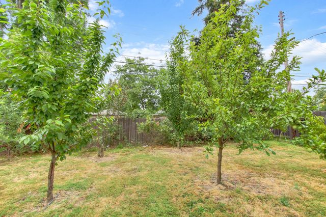 1540 Gregory Way, Carmichael, CA 95608