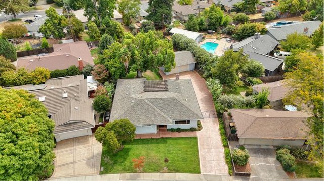 1540 Gregory Way, Carmichael, CA 95608