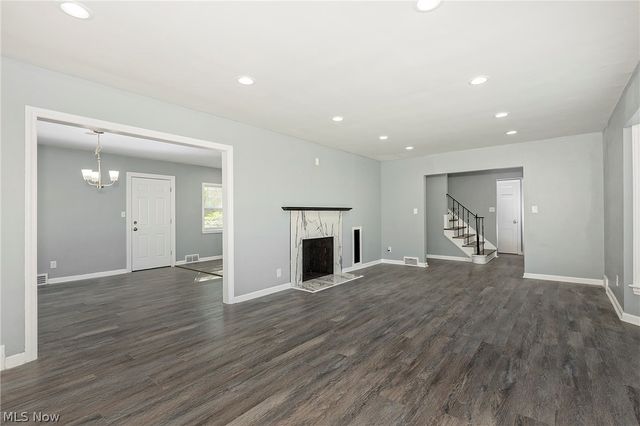 1259 Hereford Road, Cleveland Heights, OH 44118