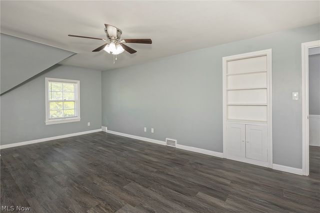 1259 Hereford Road, Cleveland Heights, OH 44118
