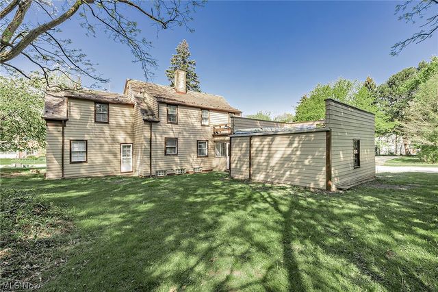 1259 Hereford Road, Cleveland Heights, OH 44118