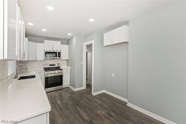 1259 Hereford Road, Cleveland Heights, OH 44118