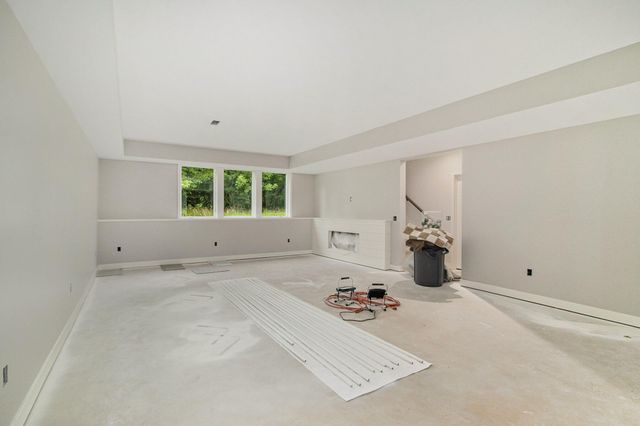 6520 E Hidden Lake Circle, Richland Twp, MI 49083