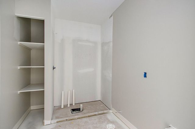 6520 E Hidden Lake Circle, Richland Twp, MI 49083