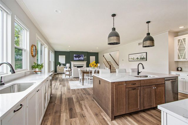 6520 E Hidden Lake Circle, Richland Twp, MI 49083