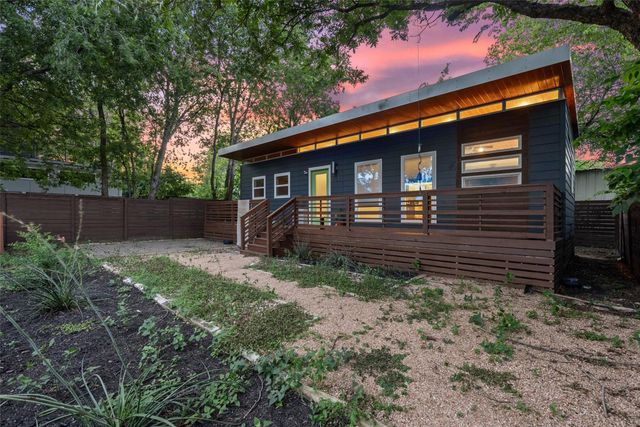 412 W Croslin ST, Austin, TX 78752