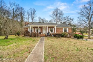 6823 Ferndale Rd, Knoxville, TN 37918
