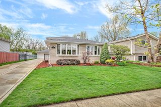 13808 Sandra Lane, Crestwood, IL 60418