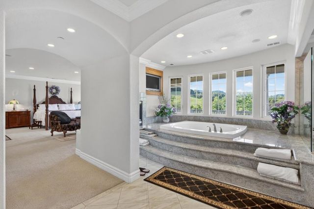 12000 Heritage Way, Gilroy, CA 95020