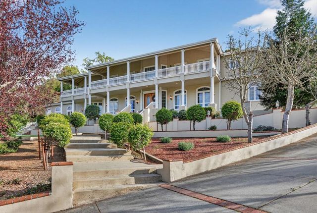 12000 Heritage Way, Gilroy, CA 95020