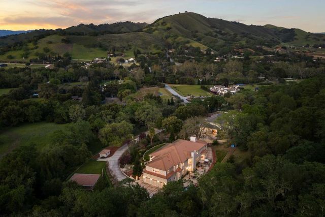 12000 Heritage Way, Gilroy, CA 95020