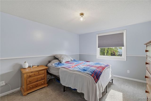 7224 Winbert Drive, Wheatfield, NY 14120