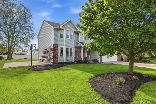 7224 Winbert Drive, Wheatfield, NY 14120