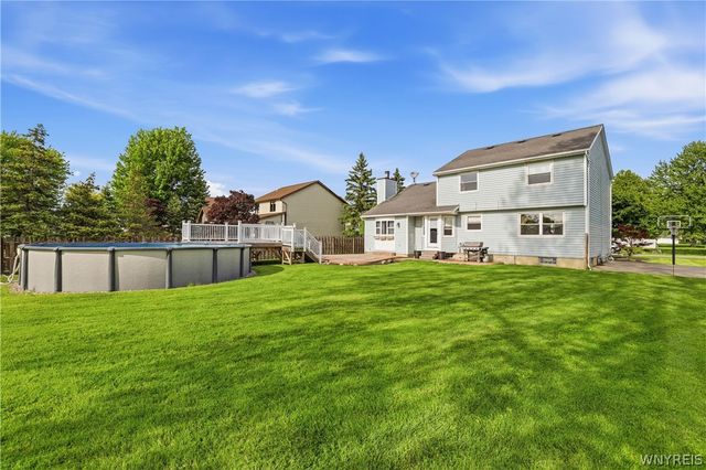 7224 Winbert Drive, Wheatfield, NY 14120