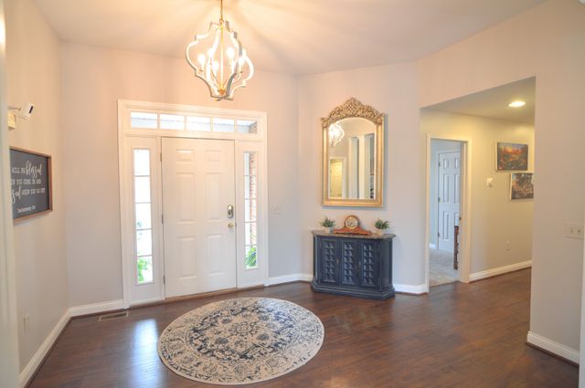 2257 Treetop Lane, Hebron, KY 41048