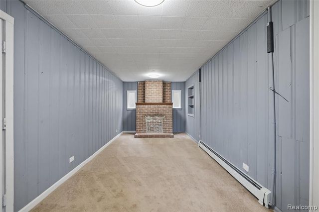 7268 Chalmers Avenue, Warren, MI 48091