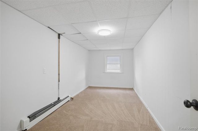 7268 Chalmers Avenue, Warren, MI 48091