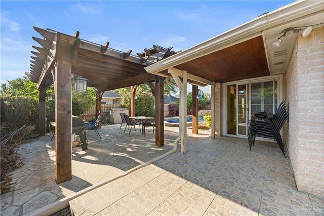 9103 N 26th Lane, Mcallen, TX 78504