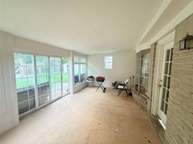 10718 Plainfield Street, Houston, TX 77031