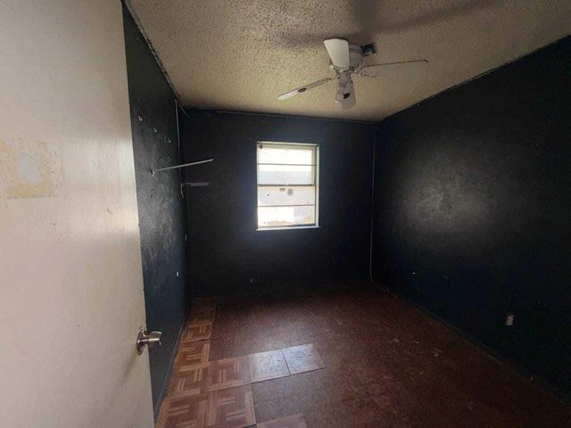 1814 SE 14th Street, Grand Prairie, TX 75051