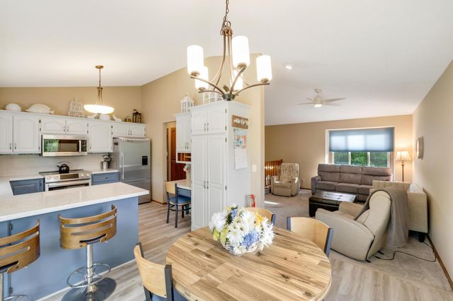 19353 Eureka Court, Farmington, MN 55024