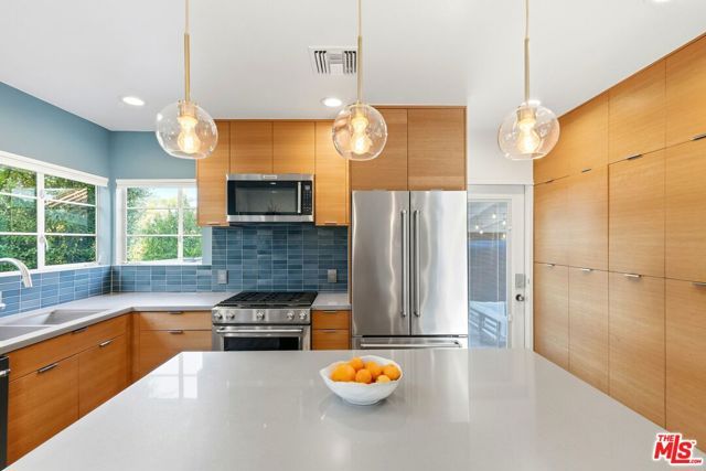 12420 Barbara Avenue, Los Angeles, CA 90066