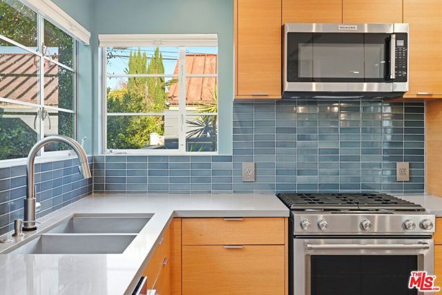 12420 Barbara Avenue, Los Angeles, CA 90066