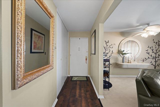 20 Bon Aire Circle 605, Suffern, NY 10901