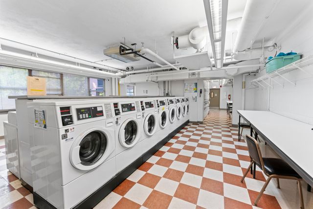 6301 N Sheridan Road 11R, Chicago, IL 60660