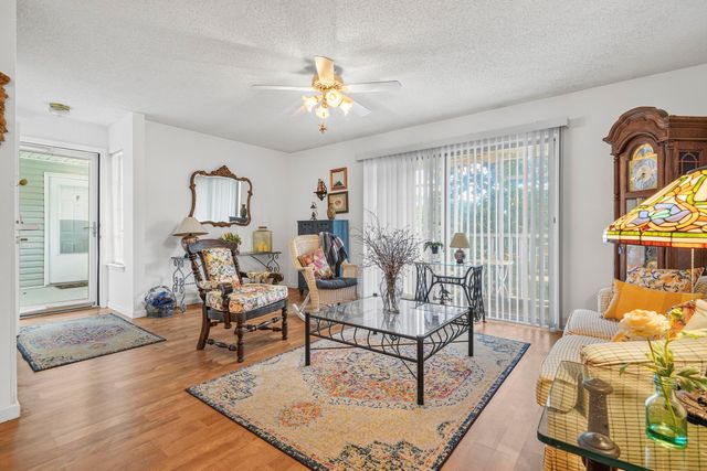 2150 Clearwater Dr Apt E, Surfside Beach, SC 29575