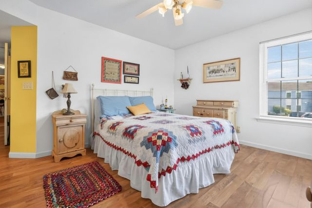 2150 Clearwater Dr Apt E, Surfside Beach, SC 29575
