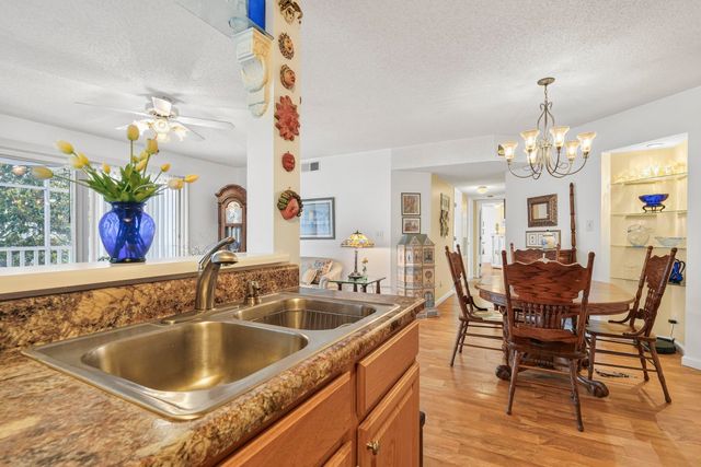 2150 Clearwater Dr Apt E, Surfside Beach, SC 29575