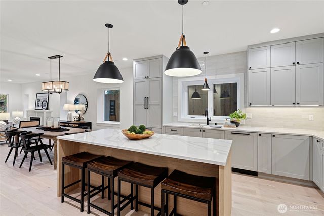 11222 115th Place NE, Kirkland, WA 98033