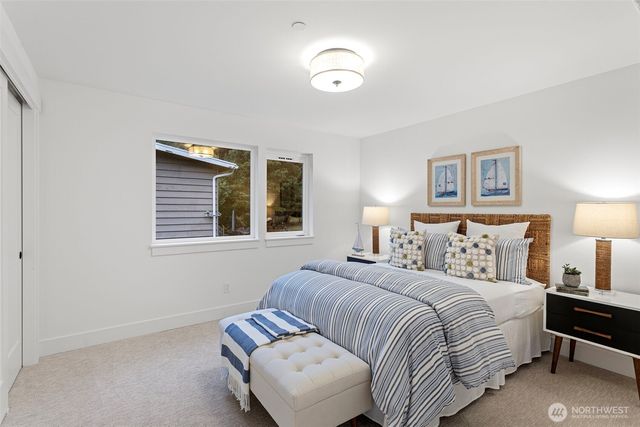 11222 115th Place NE, Kirkland, WA 98033