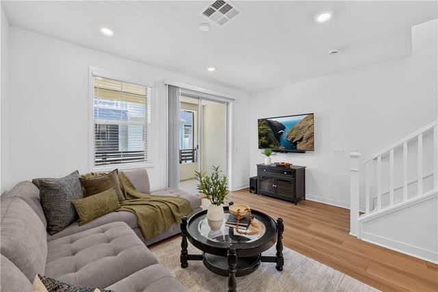 130 Yearling Way, Rancho Mission Viejo, CA 92694