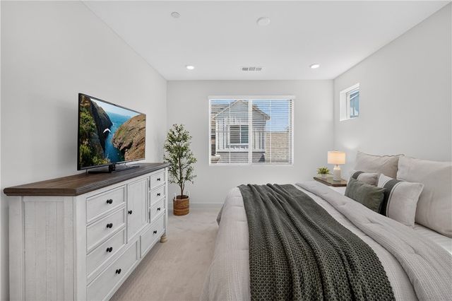 130 Yearling Way, Rancho Mission Viejo, CA 92694