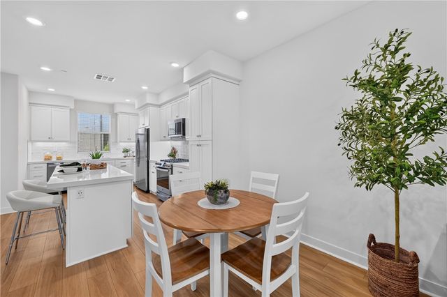 130 Yearling Way, Rancho Mission Viejo, CA 92694