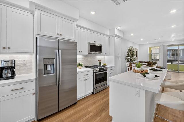 130 Yearling Way, Rancho Mission Viejo, CA 92694
