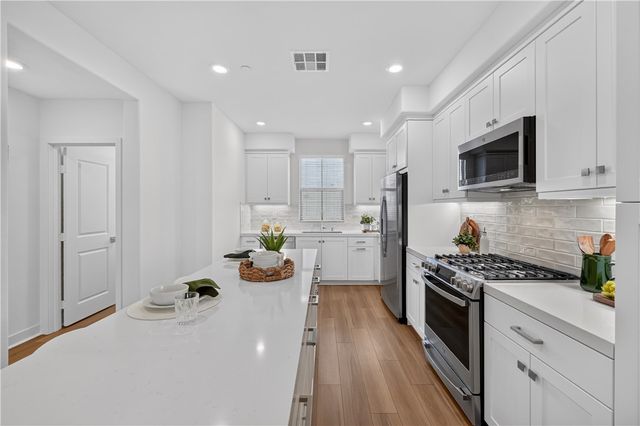 130 Yearling Way, Rancho Mission Viejo, CA 92694