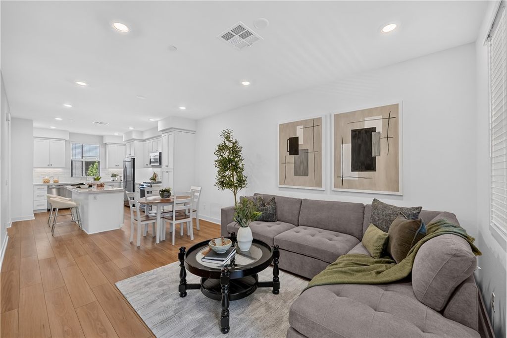 130 Yearling Way, Rancho Mission Viejo, CA 92694