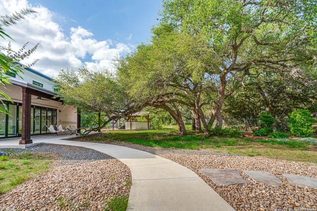 316 Prairie Tea Ln, Canyon Lake, TX 78133