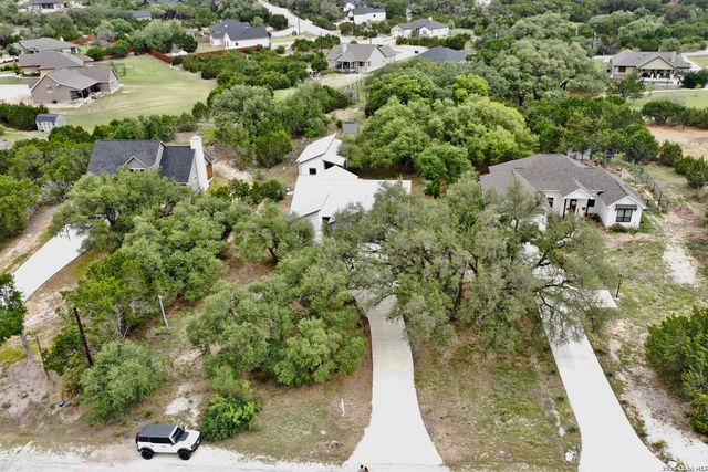 316 Prairie Tea Ln, Canyon Lake, TX 78133