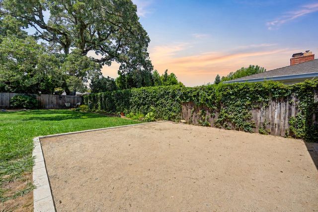 3413 Gabilan Way, Sacramento, CA 95821