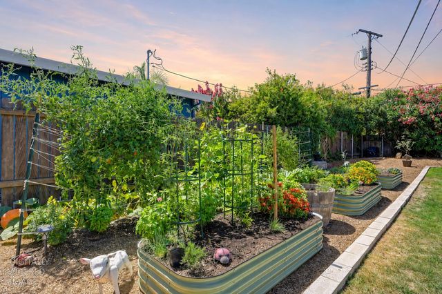3413 Gabilan Way, Sacramento, CA 95821