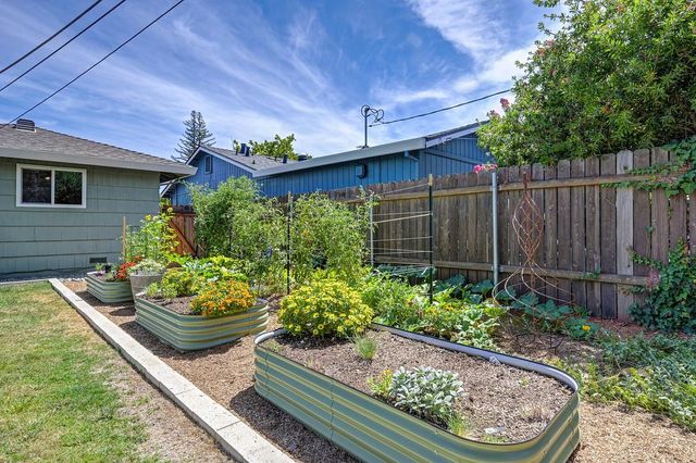 3413 Gabilan Way, Sacramento, CA 95821