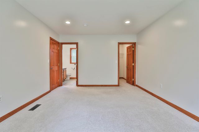 14 Ames Road, Brookline, NH 03033
