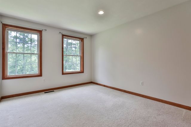 14 Ames Road, Brookline, NH 03033