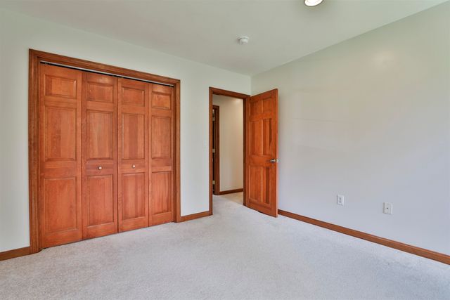 14 Ames Road, Brookline, NH 03033