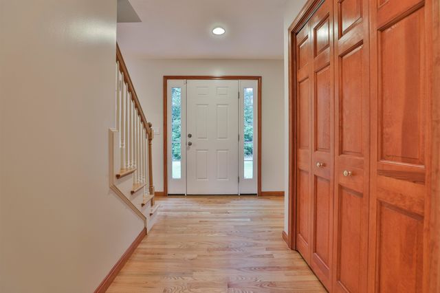 14 Ames Road, Brookline, NH 03033